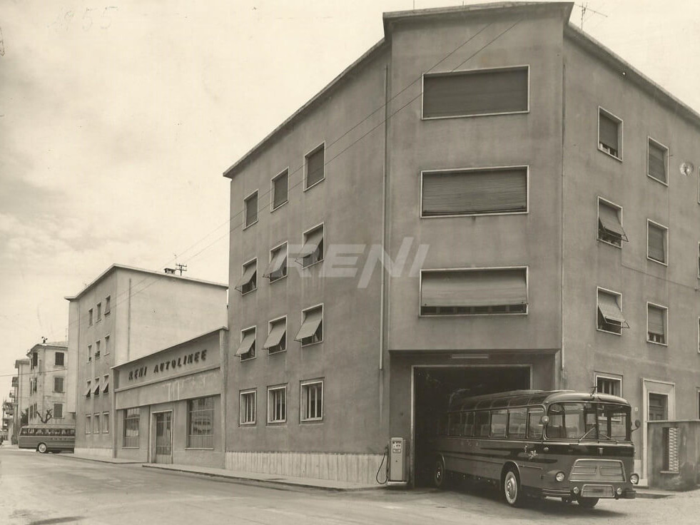 1955 - RENI Autolinee Rimessa Bus